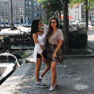 Meet your Posher, Sanna